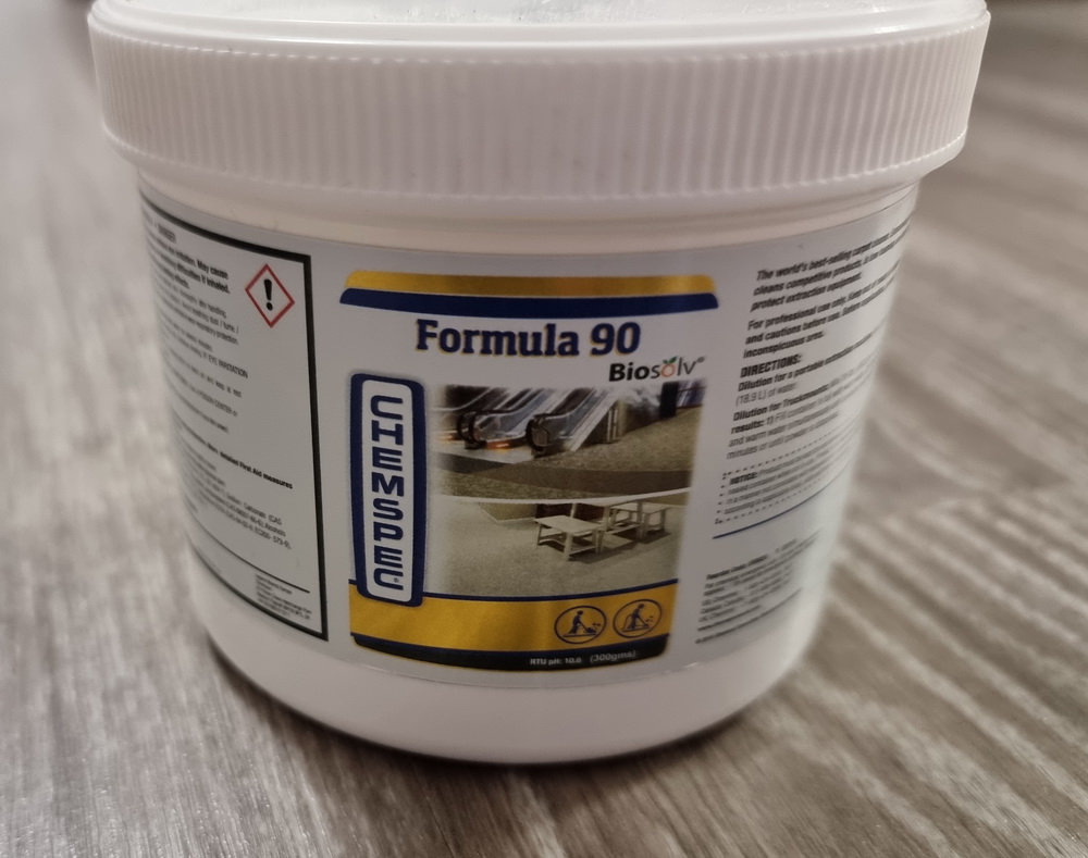CHEMSPEC Formula 90,  300g - Čistič kobercov a čalunenia